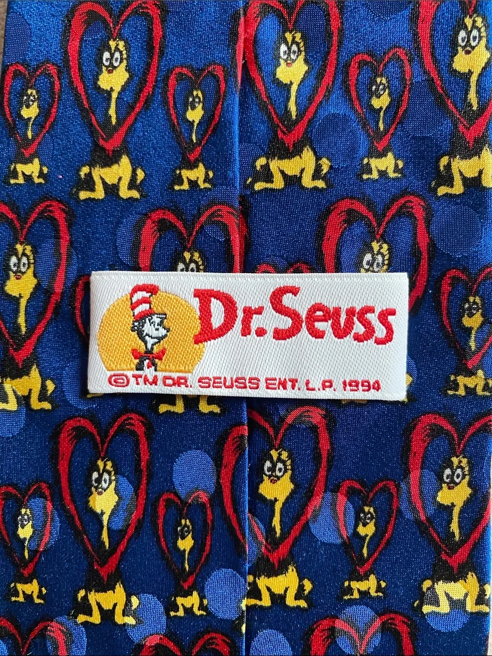 Vintage 1996 Dr. Seuss 100% silk necktie from 